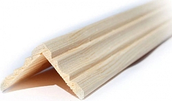 Угол 30*30 мм. фигурный  2,5 м. хвоя